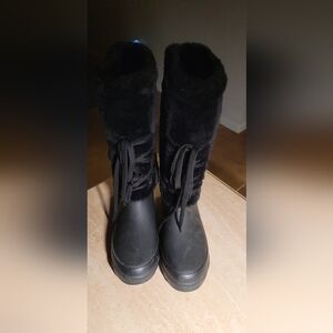 Elegant Black Women's Winter Boots